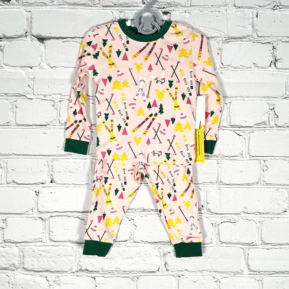 New Tucker + Tate 2pc pajama set pink green skiing size 12/18M